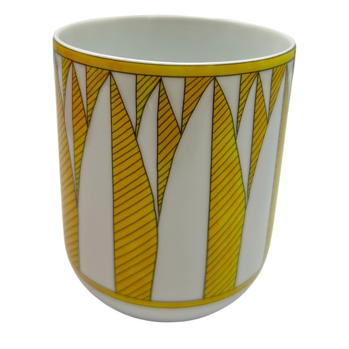 未使用品 SOLEILD’HERMES ソレイユ ドゥ エルメス マグカップ No.2 046131P ブランド 洋食器 幾何学模様 おしゃれ 中古 W４