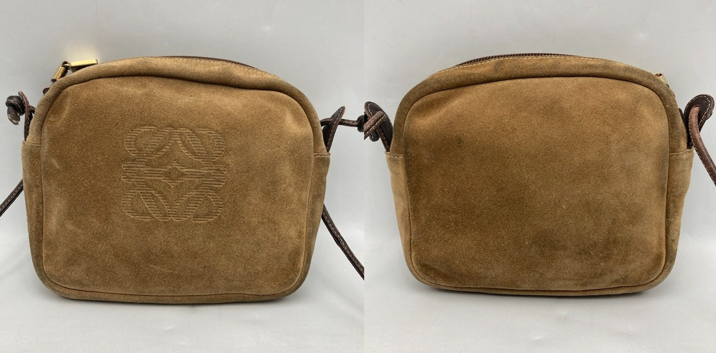 LOEWE ロエベ アナグラム ショルダーバッグ スウェード 中古 D4