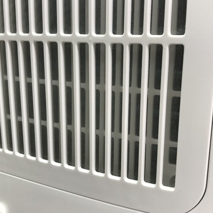 SHARP シャープ 衣類乾燥除湿機 ホワイト コンプレッサー式 プラズマクラスター 部屋干し 省スペース CV-T71-W 中古 T1