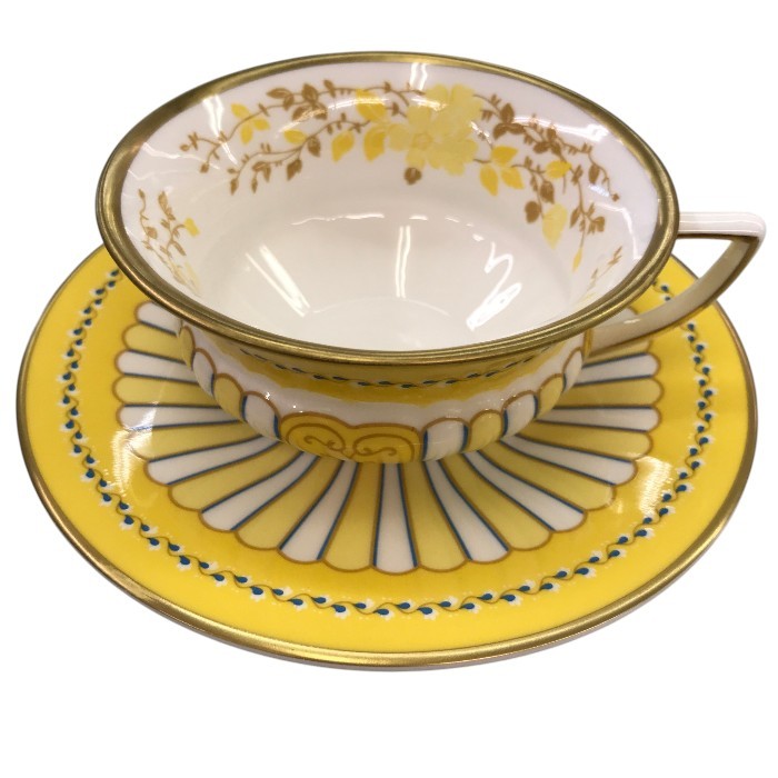 Wedgwood (ウェッジウッド) ハーレクイン イエローリボン ティーカップ&ソーサー 中古 Y1