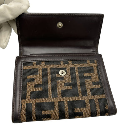 FENDI フェンディ ズッカ 財布 三つ折り ブランド レディース コンパクト 小さめ 中古 W４