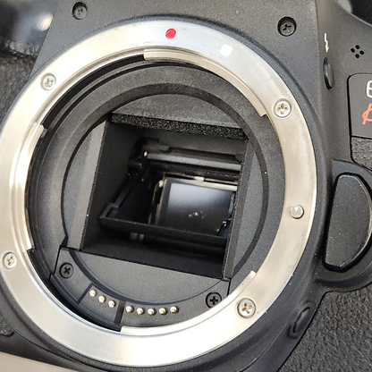 Canon キヤノン EOS kiss X8i レンズキット AFデジタル一眼レフカメラ ブラック 2420万画素 中古 T1