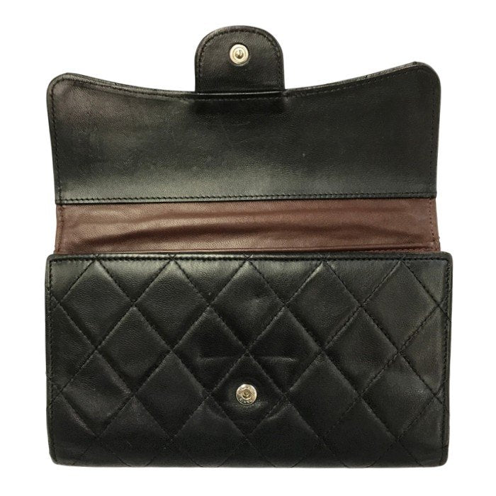 CHANEL シャネル マトラッセ 長財布 レディース 三つ折り ラムスキン ココマーク キルティング ダイヤモンドステッチ ブラック 中古 T1