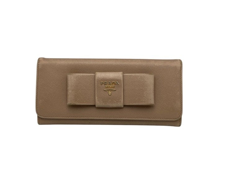 PRADA プラダ サフィアーノ フィオッコ 二つ折り 長財布 中古 D4