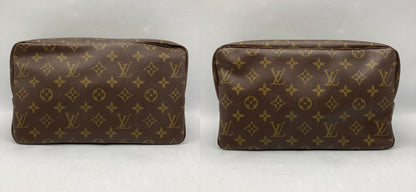 LOUIS VUITTON ルイヴィトン モノグラム トゥルーストワレット28 化粧ポーチ M47522 中古 D4