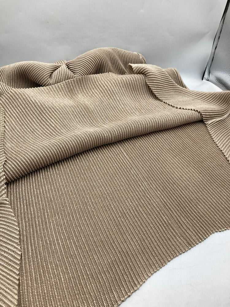 SPECCHIO スペッチオ シャトルプリーツ フレンチスリーブ ワンピース サイズ40 中古 D4