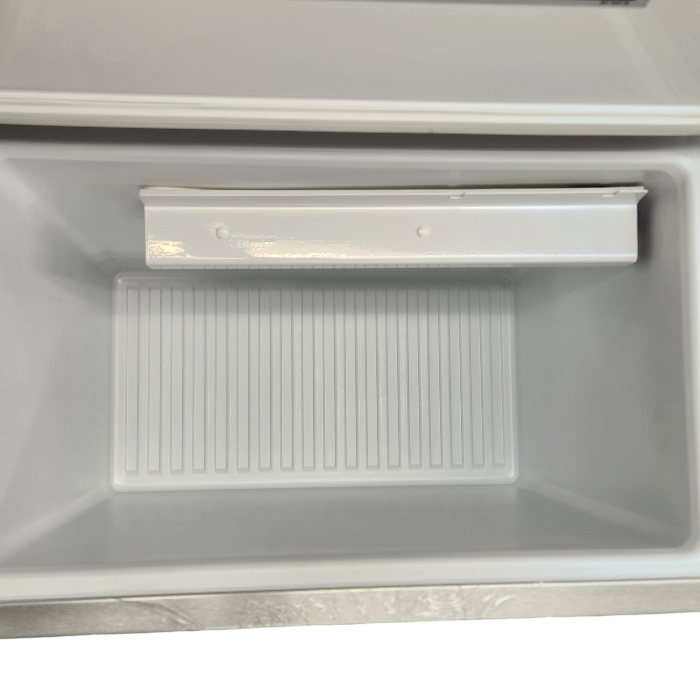 Dometic ドメティック COMBICOOL コンビクール 3WAY 冷蔵庫 クーラーボックス ポータブル ガスボンベ 保冷庫 ACX35G 中古 T1