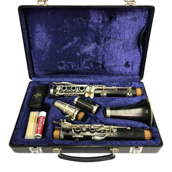 Buffet Crampon ビュッフェ クランポン E11 B♭ ソプラノクラリネット 17キイ6リング 初心者 入門 学生 ブラック/シルバー 中古 T1