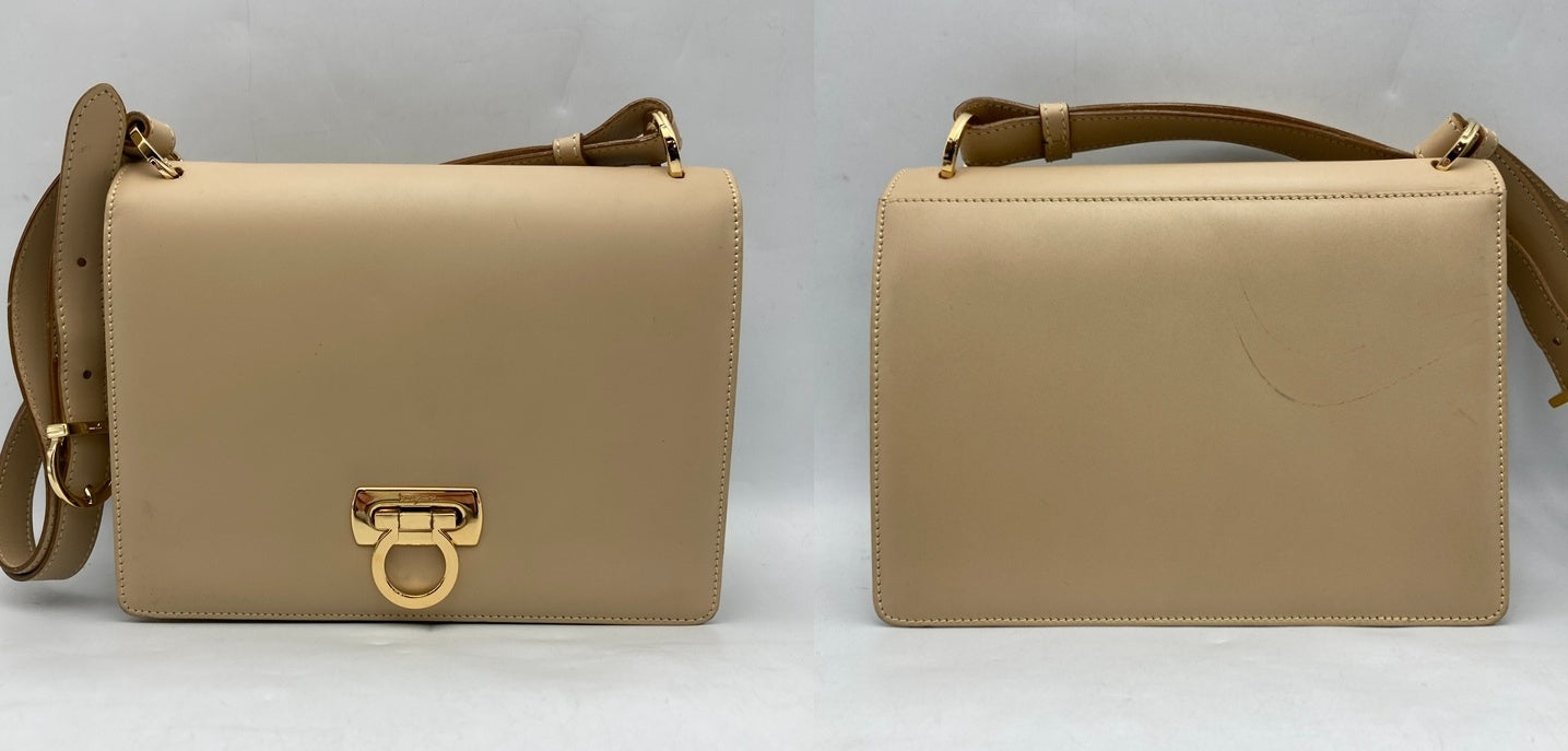 Salvatore Ferragamo サルヴァトーレフェラガモ ガンチーニ レザー ショルダーバッグ AT-21 7160 中古 D4