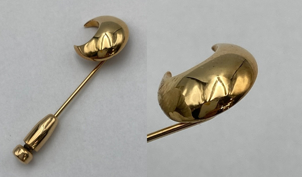 K18 三日月型 ピンブローチ/ラペルピン 中古 D4