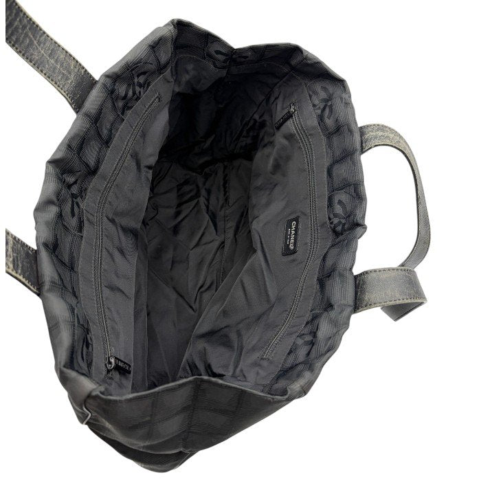 CHANEL シャネル ニュートラベルライン MM トートバッグ ナイロン レザー ブラック バッグ ブランド 鞄 A4 レディース 中古 W1