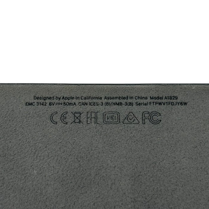 Apple アップル Smart Keyboard 10.2インチ ipad 10.5インチ iPad Pro用 MPTL2J/A (A1829) キーボード 持ち運び アイパッド 中古 W1