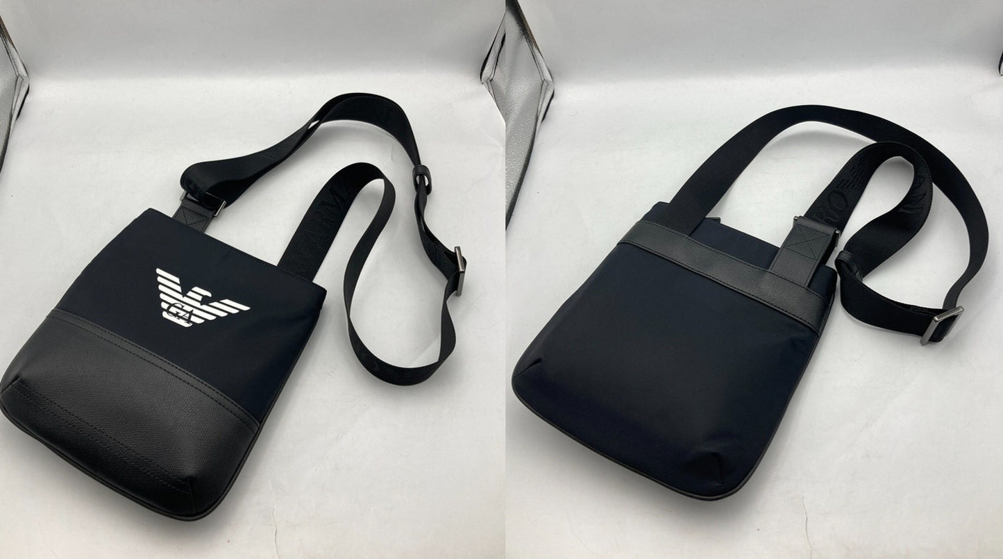 EMPORIO ARMANI エンポリオアルマーニ ショルダー/クロスボディバッグ 中古 D4