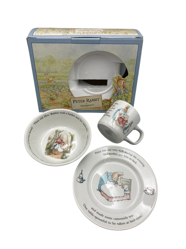 PETER RABBIT by Wedgwood ウェッジウッド ピーターラビット カップ プレート ボウル 3点セット 中古 D4