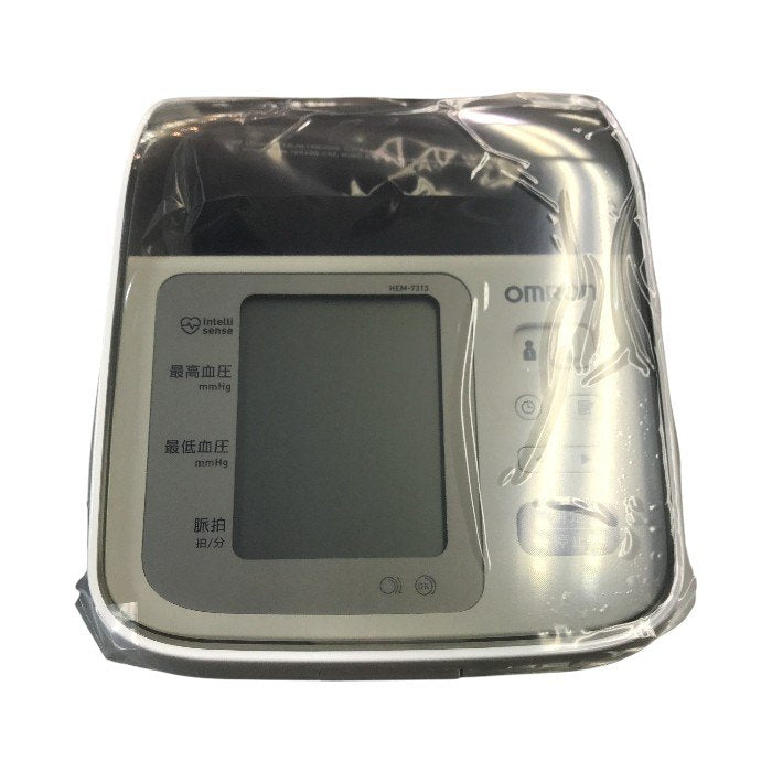 OMRON オムロン 上腕式血圧計 ホワイト フィットカフ すっきり収納 HEM-7313 医療機器認証番号:225AABZX00103A03 中古 T1