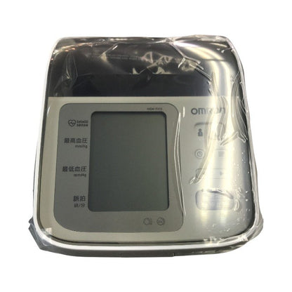 OMRON オムロン 上腕式血圧計 ホワイト フィットカフ すっきり収納 HEM-7313 医療機器認証番号:225AABZX00103A03 中古 T1