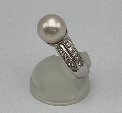 Pt900 パール9.0mm ダイヤ0.30ct リング 11号 中古 D4