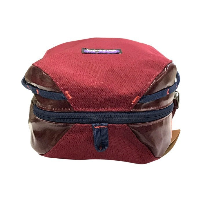 patagonia パタゴニア ブラックホールキューブ 6L ポーチ ユニセックス インナーバッグ 収納整理 Arrow Red 49365 中古 T1