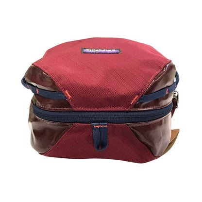 patagonia パタゴニア ブラックホールキューブ 6L ポーチ ユニセックス インナーバッグ 収納整理 Arrow Red 49365 中古 T1