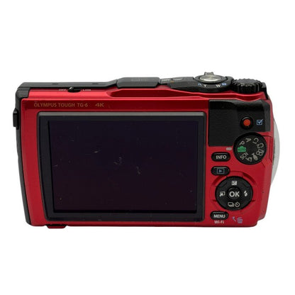 OLYMPUS デジタルカメラ Tough TG-6 レッド 1200万画素CMOS F2.0 15m 防水 100kgf耐荷重 GPS 内蔵Wi-Fi TG-6RED オリンパス デジカメ 水中撮影 アウトドア 防じん 耐衝撃 中古 W1