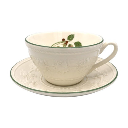Wedgwood ウェッジウッド フェスティビティ ラズベリー ハニーセット ティーカップ/ソーサー プレート ペア Festivity Raspberry 中古 T1