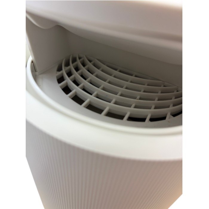 SHARP シャープ 脱臭機 プラズマクラスター NEXT(50000) 光触媒 脱臭 ホワイト DY-S01-W 家電製品 スリム 排せつ物臭 ペット臭 タバコ臭 中古 W1