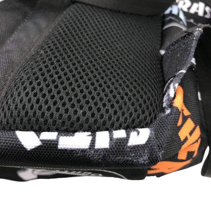 NEWERA × THRASHER リュック メンズ コラボ バックパック 総柄 大容量 ノートパソコン収納 ブラック 中古 T1