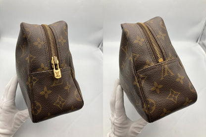 LOUIS VUITTON ルイヴィトン モノグラム トゥルース・トワレット28 ポーチ M47522 中古 D4