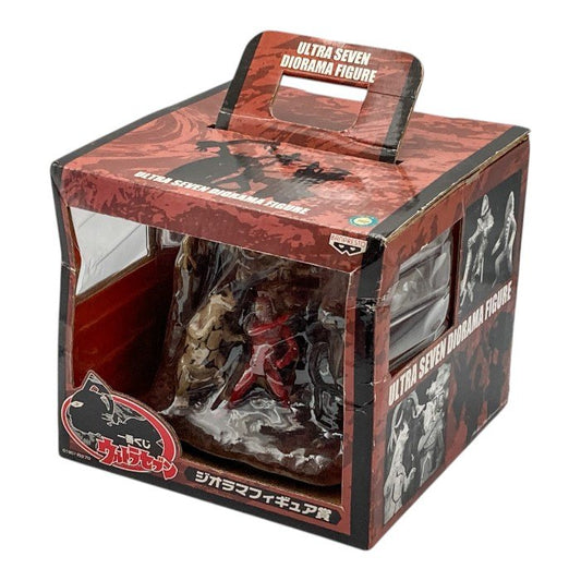 未開封品 BANPRESTO 一番くじ ウルトラセブン ジオラマフィギュア賞 中古 a4