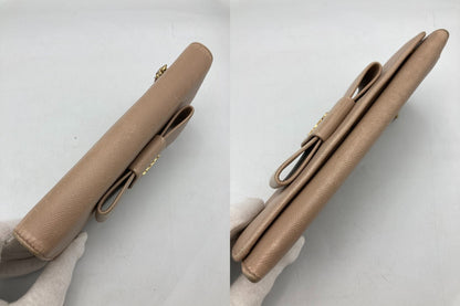 PRADA プラダ サフィアーノ フィオッコ 二つ折り 長財布 中古 D4