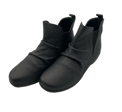 io comme io イオコムイオ サイドゴア ショートブーツ 23.0cm 中古 D4