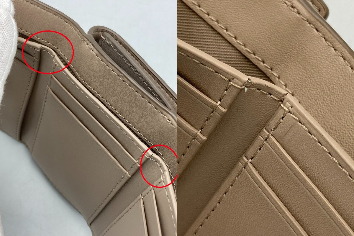 MARC JACOBS マークジェイコブス ザ レザー カバード Jマーク トライフォールド ウォレット 三つ折り財布 中古 D4