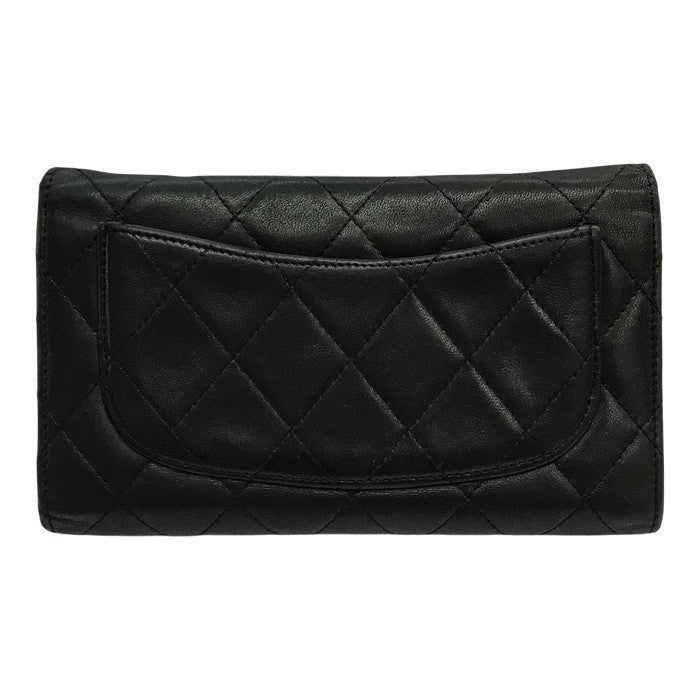 CHANEL シャネル マトラッセ 長財布 レディース 三つ折り ラムスキン ココマーク キルティング ダイヤモンドステッチ ブラック 中古 T1