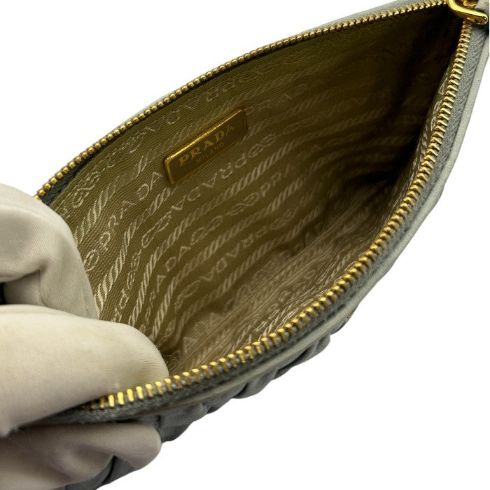 PRADA プラダ フラットポーチ 1M1152 グレー 小物 ブランド ギャザー レディース かわいい ミニ 小さい 中古 W４