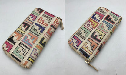 FENDI フェンディ ズッカ柄 マルチカラー ラウンドファスナー 長財布 中古 D4