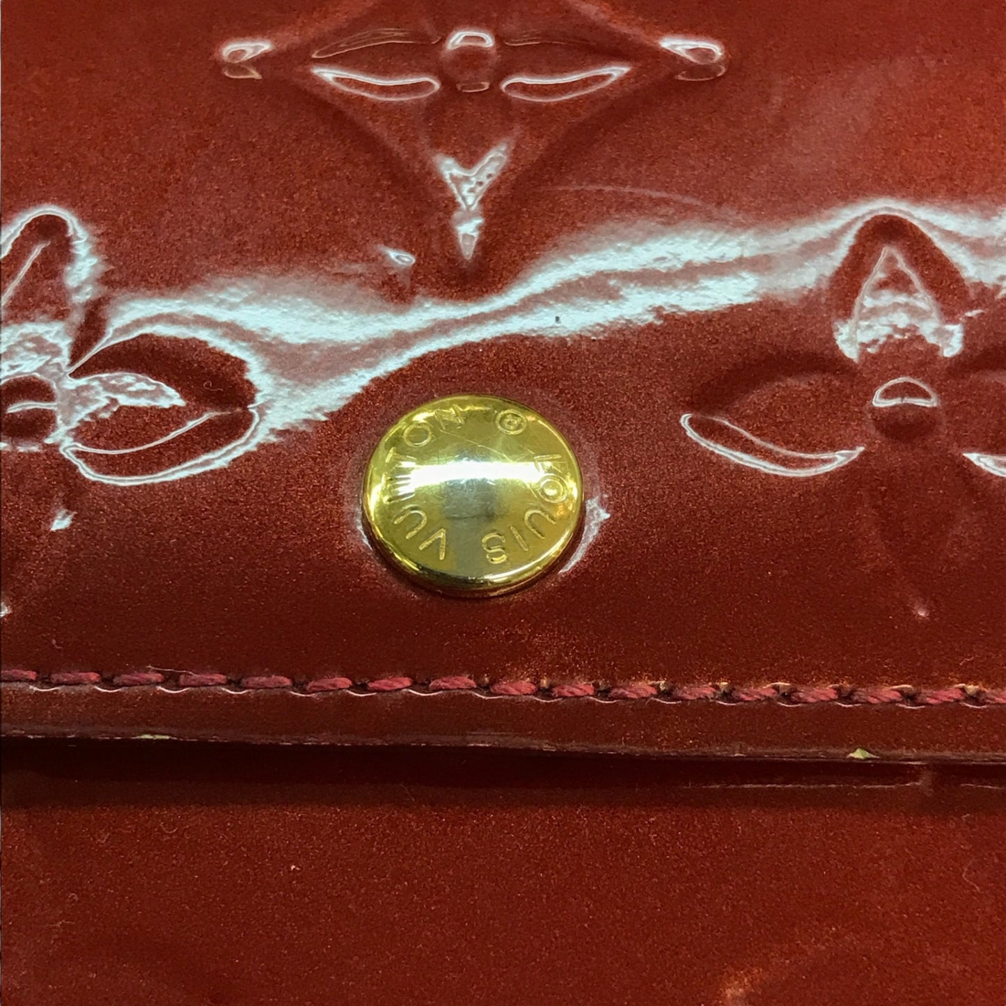 LOUIS VUITTON ルイヴィトン ヴェルニ ポルトフォイユ サラ 長財布 レディース 二つ折り ボタン エナメル ポムダムール M93530 中古 T1