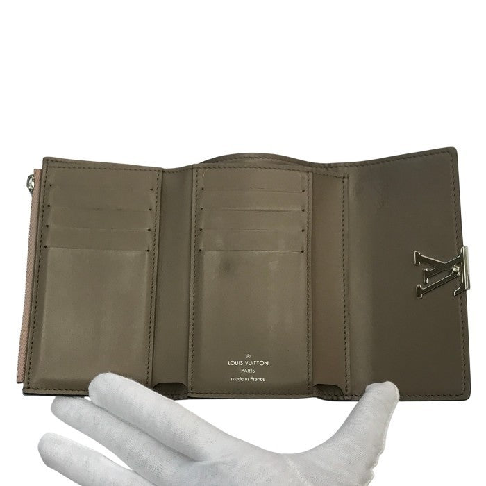 LOUIS VUITTON ルイヴィトン ポルトフォイユカプシーヌ コンパクト 財布 レディース 三つ折り ロゴ マグノリア M62156 中古 T1