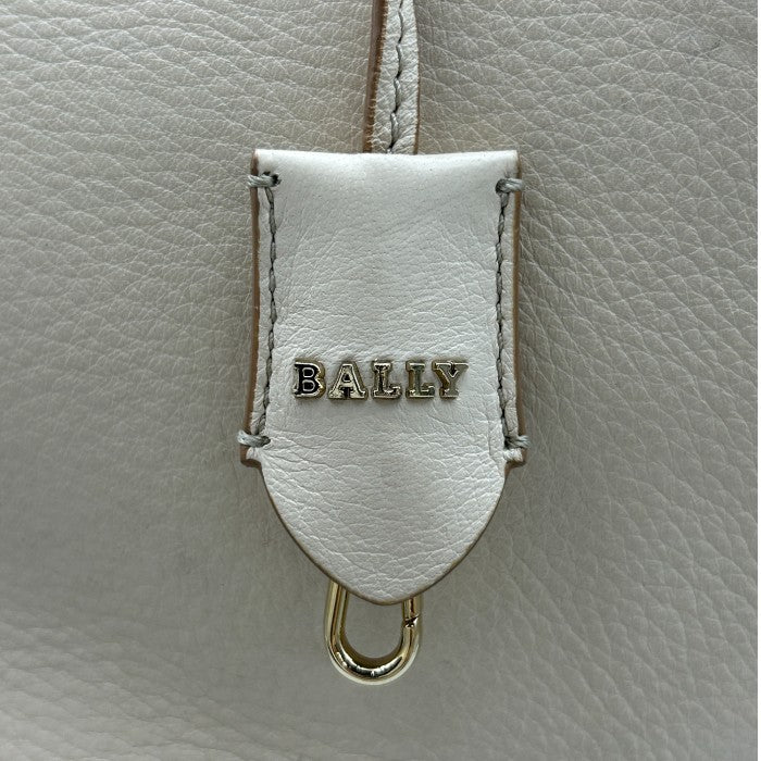 BALLY バリー レザー トート バッグ アイボリー 本革 鞄 大きめ A4 通勤 中古 W４