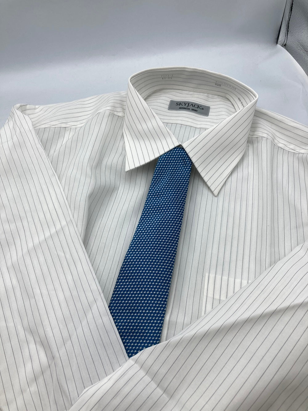 EMPORIO ARMANI エンポリオアルマーニ シルク100％ ネクタイ ドット 水玉 ブルー 中古 D4