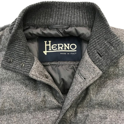 Herno ヘルノ シルクカシミアサキソニー×ローゲージカシミアニット スタンドカラーコンビダウンブルゾン メンズ カシミヤ 袖/背中ニット グレー 50サイズ PI0375U 中古 T1