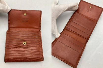 LOUIS VUITTON ルイヴィトン エピ ポルト モネ・ビエ カルト クレディ ケニアブラウン M63483 Wホック 財布 中古 D4