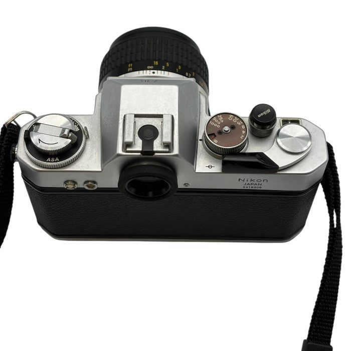 ジャンク品 Nikon ニコン Nikomat EL ニコマート EL 一眼レフ フィルム カメラ 写真 撮影 おしゃれ コレクション 中古 W1