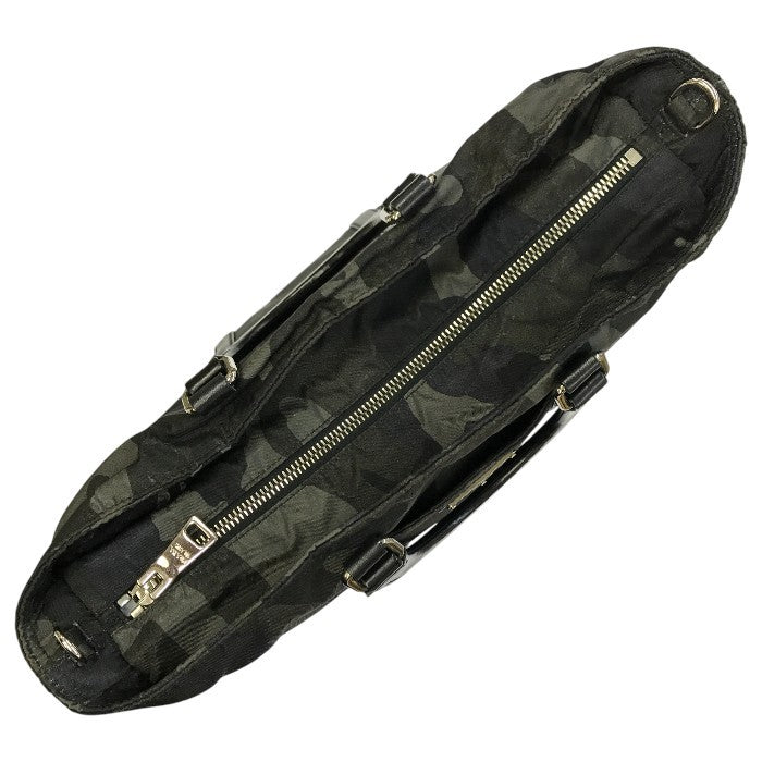 PRADA プラダ ハンドバッグ レディース 2way ショルダー カモフラージュ 迷彩柄 ナイロン 斜め掛け 三角プレート カーキグリーン 中古 T1