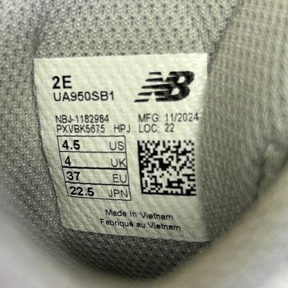 new balance ニューバランス UA950S B1 スニーカー 22.5cm レディース 靴 シューズ 中古 W1
