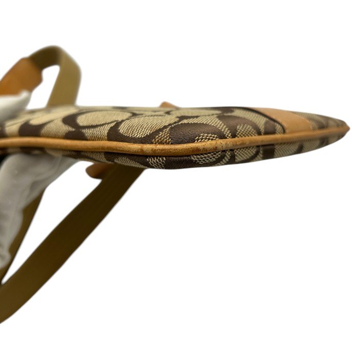 COACH コーチ シグネチャー ショルダーバッグ 鞄 ブランド ミニ コンパクト 小さめ レディース 中古 W４