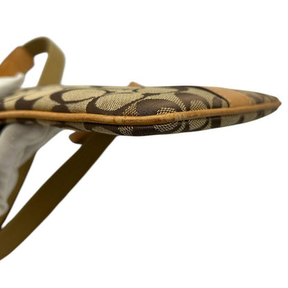 COACH コーチ シグネチャー ショルダーバッグ 鞄 ブランド ミニ コンパクト 小さめ レディース 中古 W４