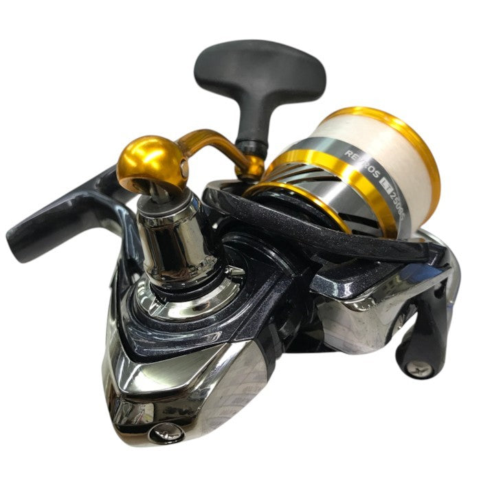 ダイワ(DAIWA) リール 20 レブロス LT 2500S 中古 Y1