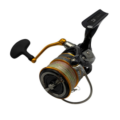 DAIWA ダイワ スピニングリール REVROS LT4000-CH リール 釣り具 アウトドア フィッシング 中古 W４
