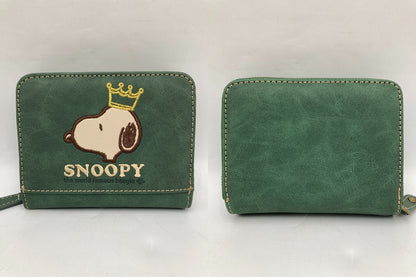 SNOOPY スヌーピー 2つ折り財布 コンパクト ラウンドファスナー 刺繍 グリーン 中古 D4