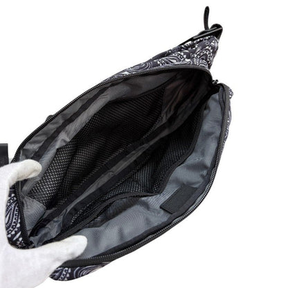 HIDE AND SEEK CHROME ハイドアンドシーク × クローム ウエストバッグ SABIN 6L H30thー011025 メンズ 鞄 ペイズリー柄 ブラック 中古 W４